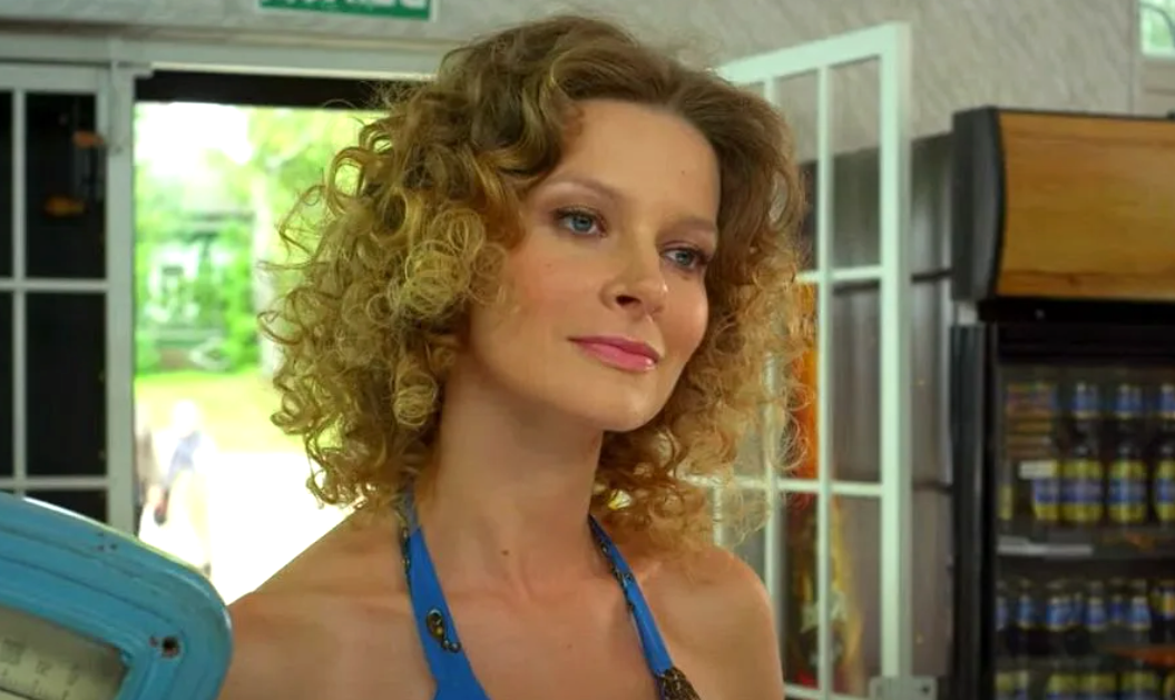 на фото Александра Флоринская в сериале "Бригада"