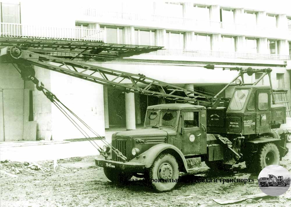 Кран К-52 на шасси МАЗ-200