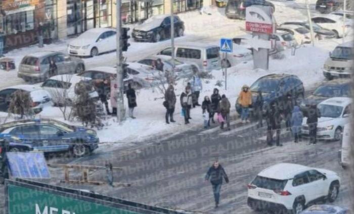 Обложка © Реальный Киев