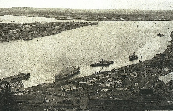 Судоходство в начале 20 века на реке Лена.