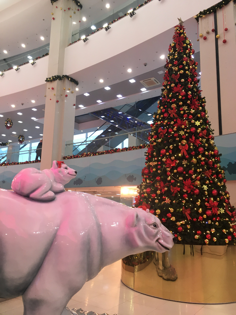 Новогоднее убранство Москвариума