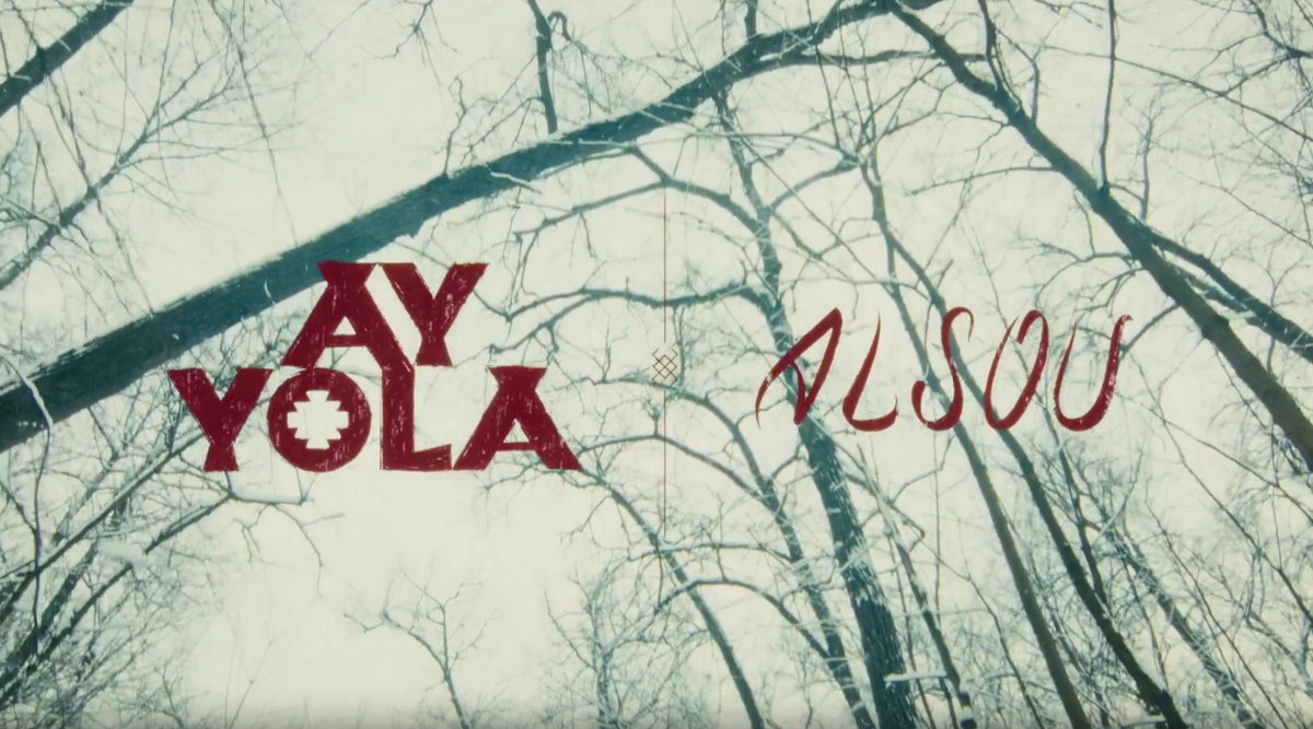 Скрин-шот из клипа "Ay, bylbylym".