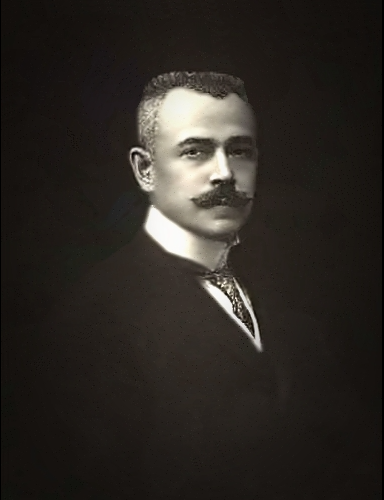 В. С. Храповицкий (1858—1922) — камергер, последний владимирский губернский предводитель дворянства.