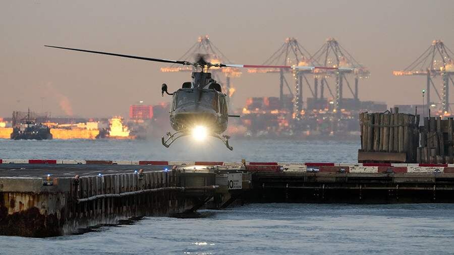    Фото: REUTERS/Adam Gray