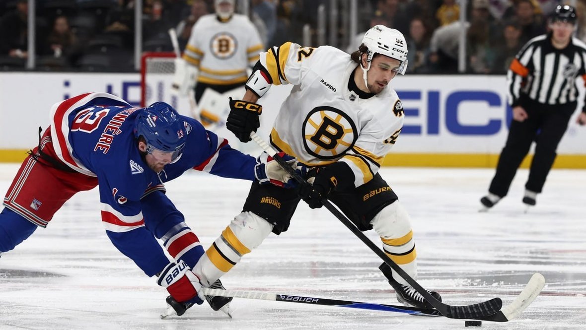    Марат Хуснутдинов (справа).Imagn Images USA Today Sports