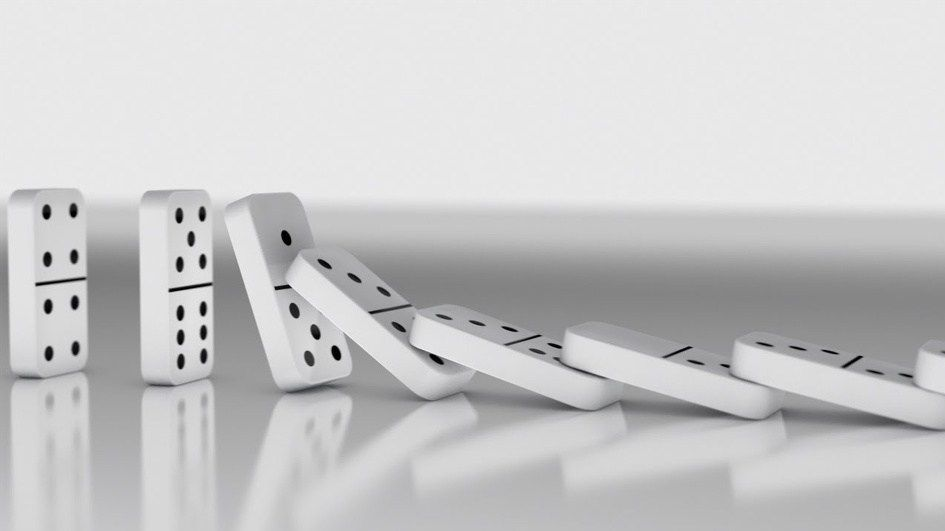 Научное объяснение, почему проблемы обрушиваются лавиной, и как остановить цепную реакцию.