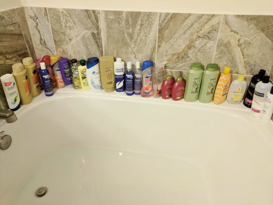 Почему мы тратим деньги на то, что нам не нравится? Ответ кроется в ловушке нашего мозга.