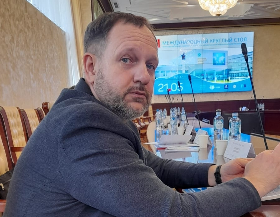 Политолог Виталий АРЬКОВ