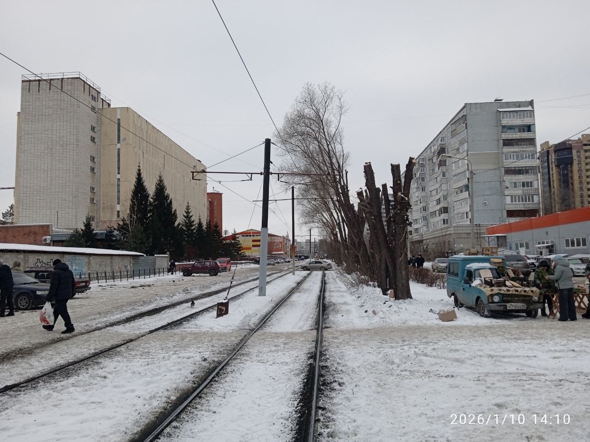г.Омск ул.Котельникова.    сюрреализм или работа коекакеров