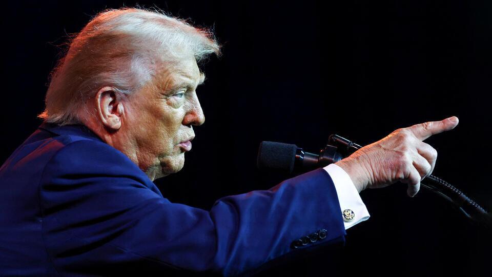     Daily Mail: Трамп приказал разработать план вторжения в Гренландию REUTERS/Kevin Lamarque