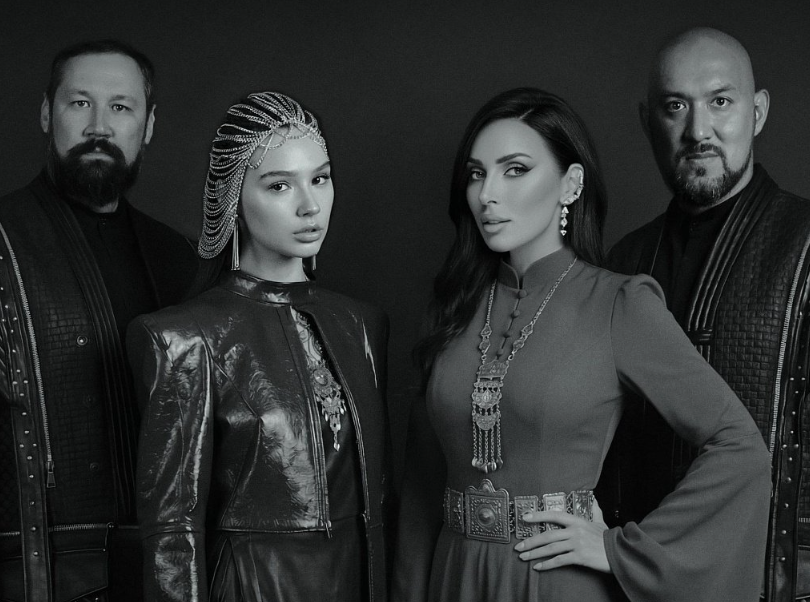 "AY YOLA" и Алсу. Источник фото: Интернет