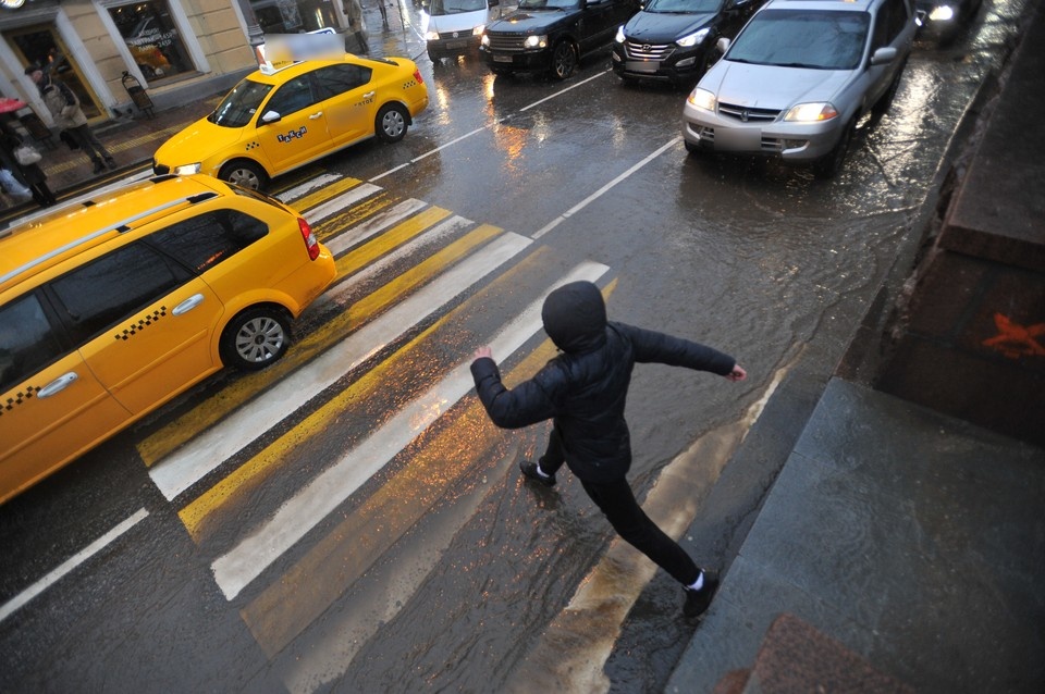   Местами по области синоптики прогнозируют сильный дождь. Виктор ГУСЕЙНОВ