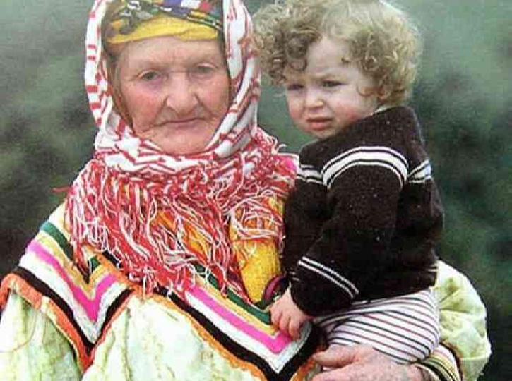 Как живет в Африке белокожий народ тысячи лет: Что с ними в наши дни?