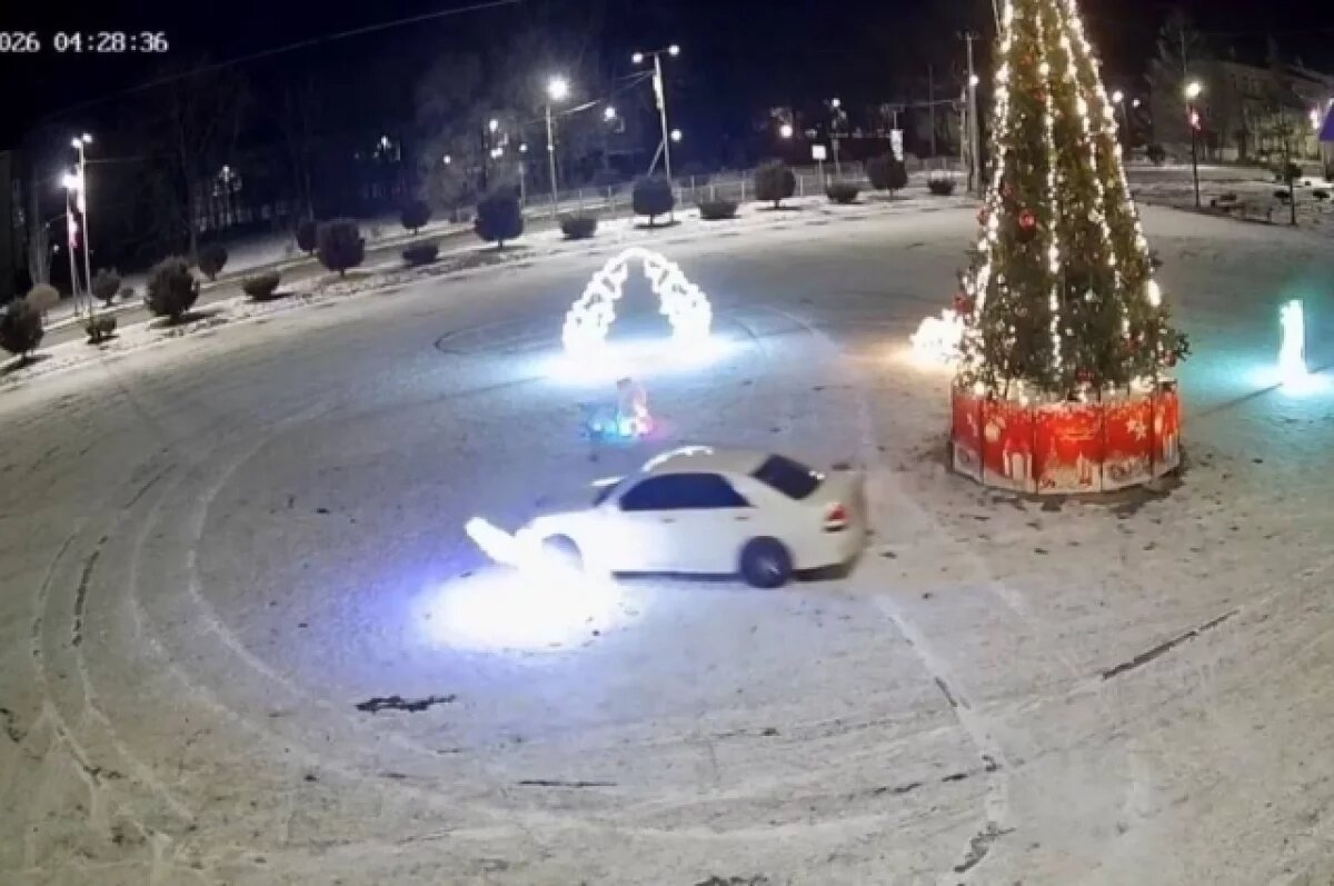    В Приморье у «новогоднего дрифтера» изъяли авто и возбудили дело