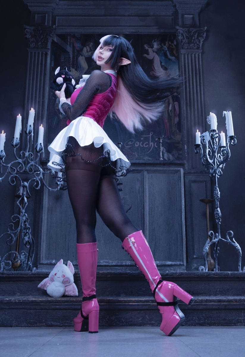 Oichi косплей на Дракулауру