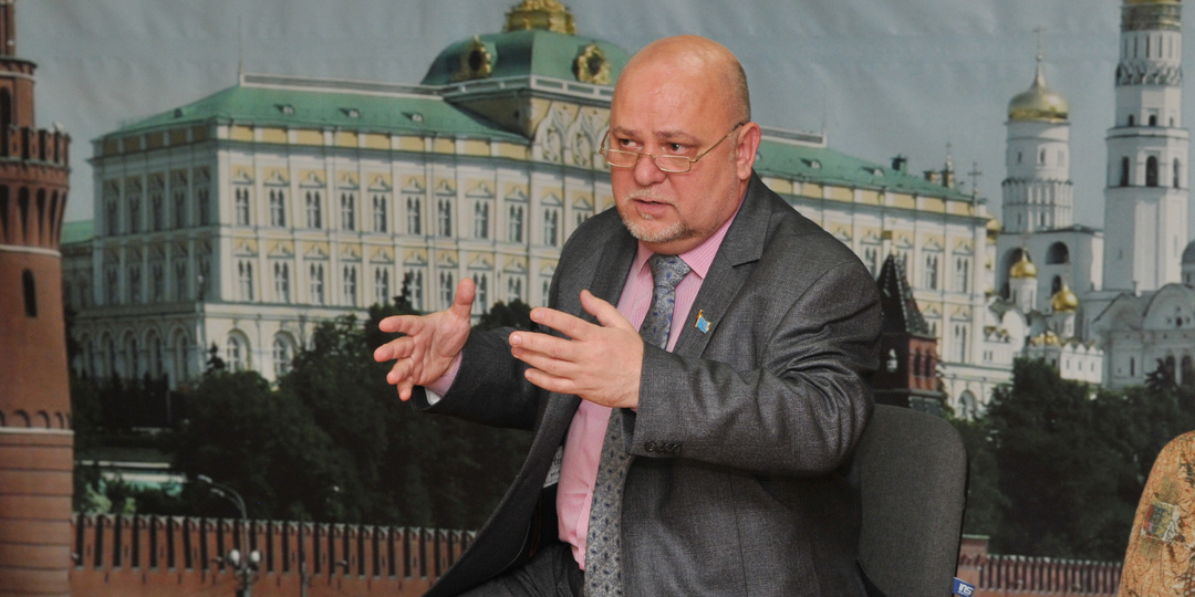 АЛЕКСАНДР БЕЛАНОВ: ПЕНА И ЛЮДИ