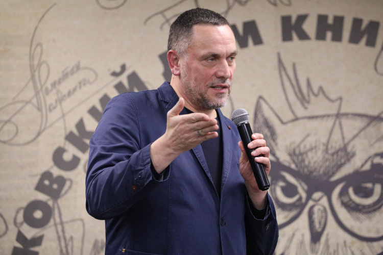    Максим Шевченко: «Я считаю Дональда Трампа выдающейся и весьма незаурядной личностью. При этом я полагаю, что он человек не идеологический, то есть не обремененный никакими идеологическими принципами».   
Фото: «БИЗНЕС Online»