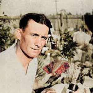 Мистер Эдвард Хаммель - открыватель сорта Закат Хаммеля (фото https://thedailygardener.org/otd20221129/)