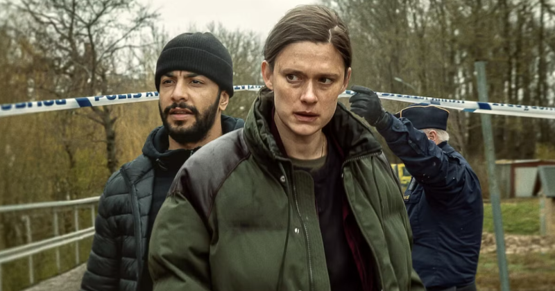 кадр из сериала "Земля греха".