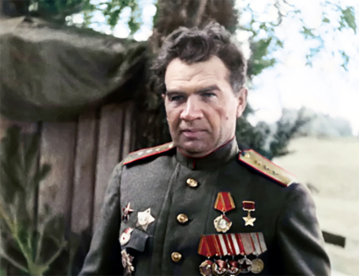 Маршал, который похоронен со своими солдатами. Невероятная судьба Василия Чуйкова