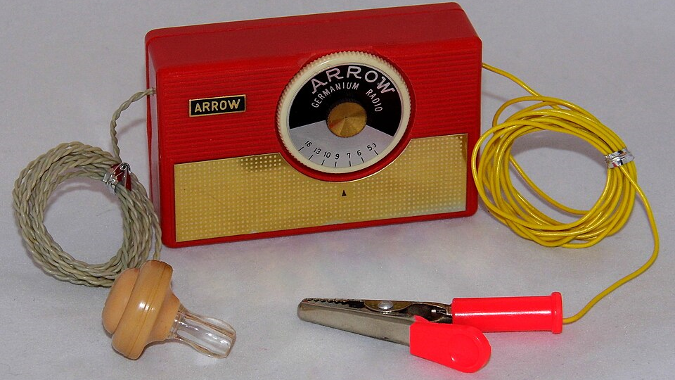 Радио прошлого века. Детские детекторные радиоприемники.