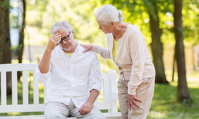    Кардиолог предупредила: одышка может быть ранним признаком инфаркта и инсульта