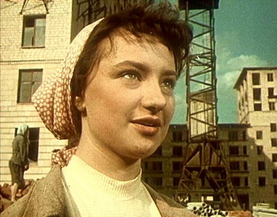 Помните актрису Светлану Тарасову из фильма "Девушка без адреса"?