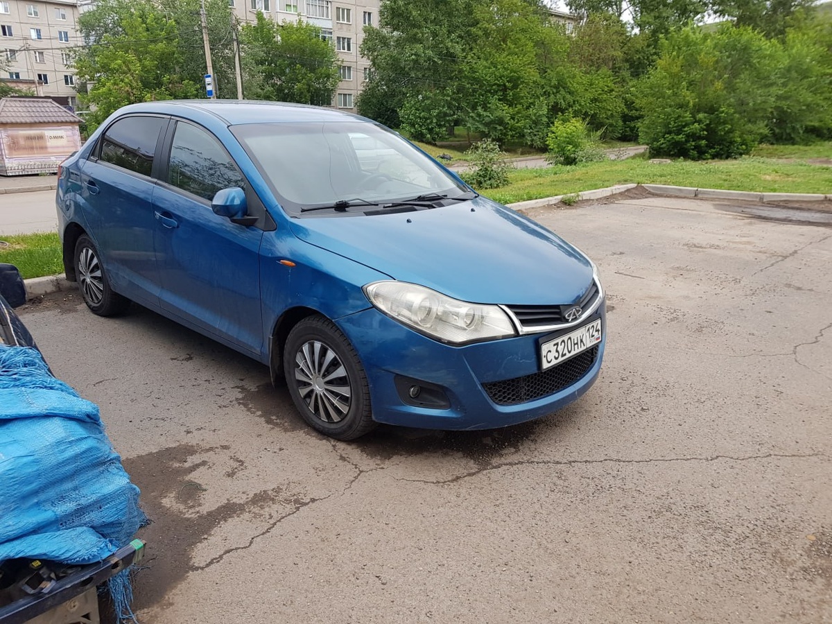 Хорошая, практичная, удобная. В целом отличный авто. Только одно, но проблемы по кузову (Рыжики)