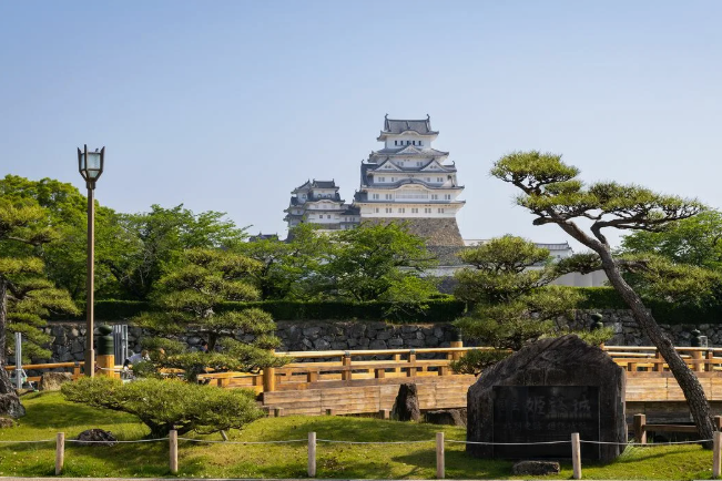 Японские замковые комплексы