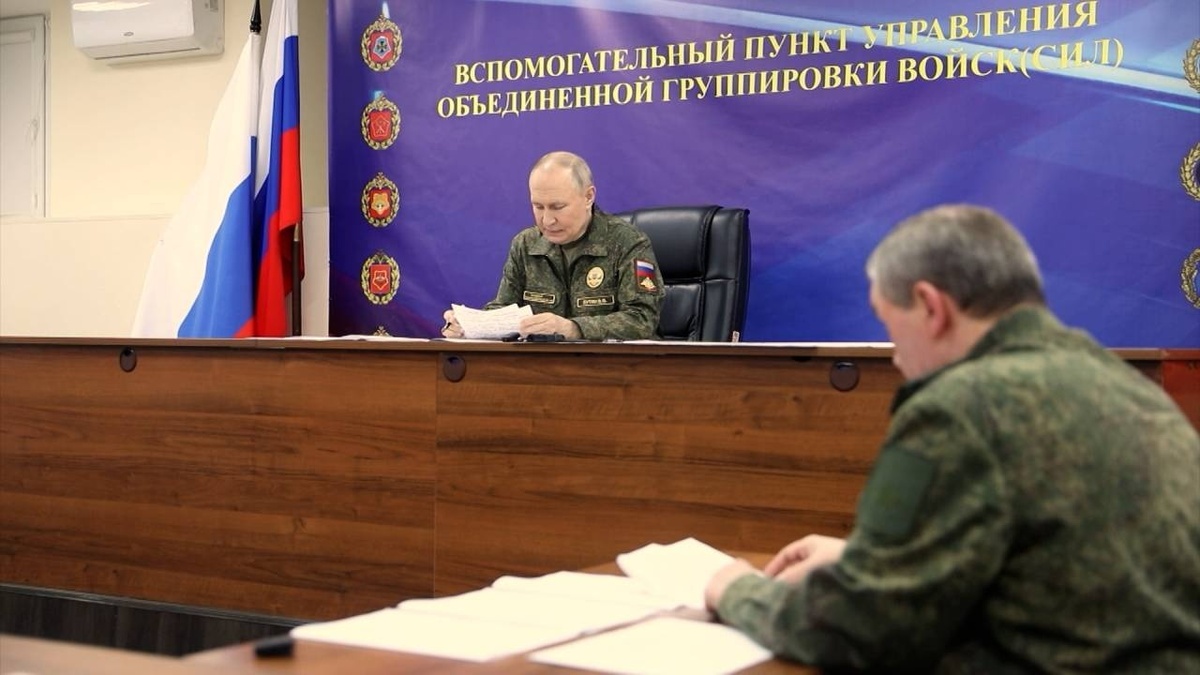 эти два человека встретились перед Новым годом, чтобы в том числе опровергнуть сообщения Юры из Сум, Тани из Киева, Вовы из Одессы, Кати из Кельна / tvzvezda.ru