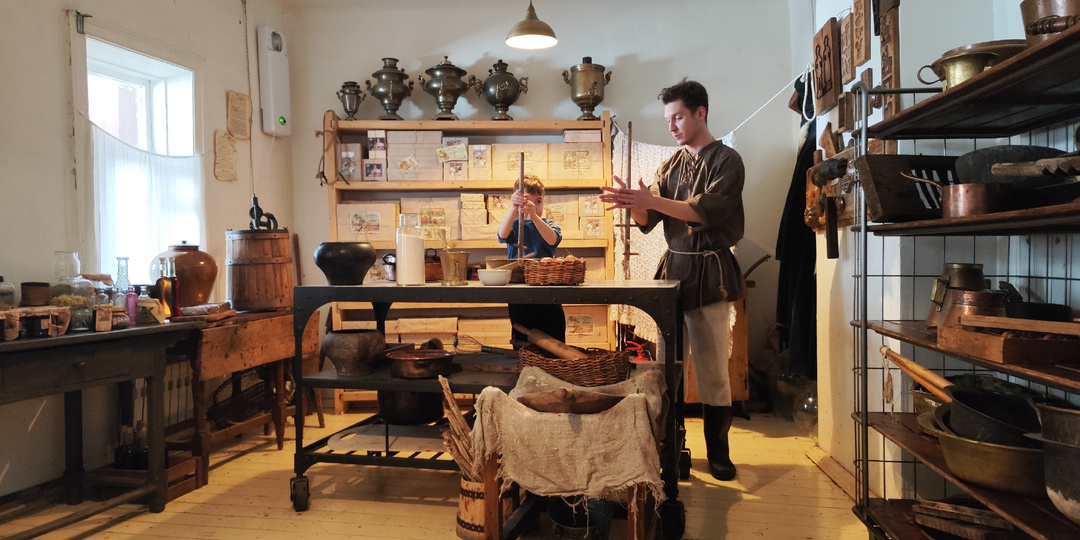 Пастила, театр, мастер-класс и дегустация: Как устроена экскурсия на Музейную фабрику пастилы в Коломне