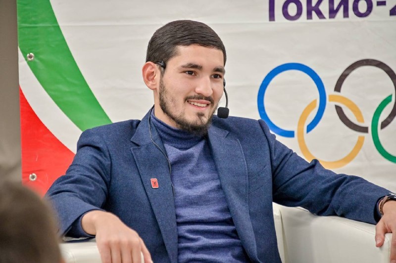    Боксер из Нижневартовска Альберт Батыргазиев делает паузу в карьере