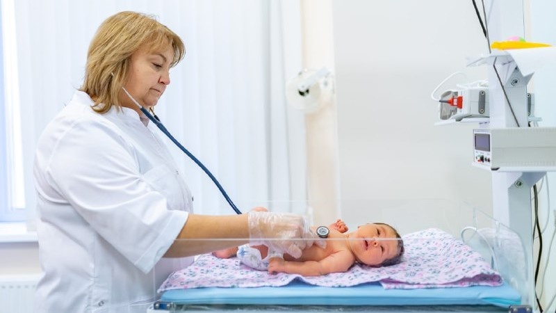    Почти 300 недоношенных малышей в прошлом году прошли реабилитацию в Сургуте