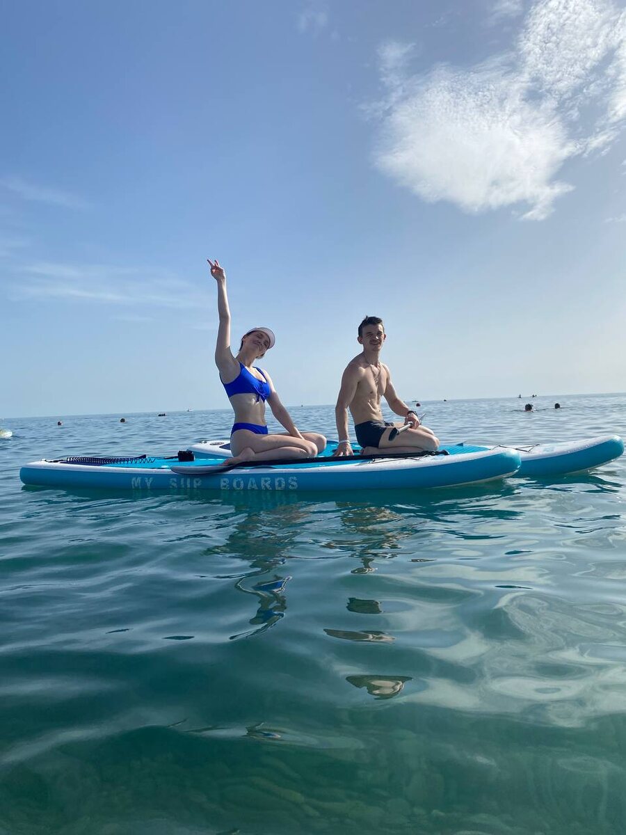 У меня в планах посетить как можно больше городов и мест для туризва в пределах России.