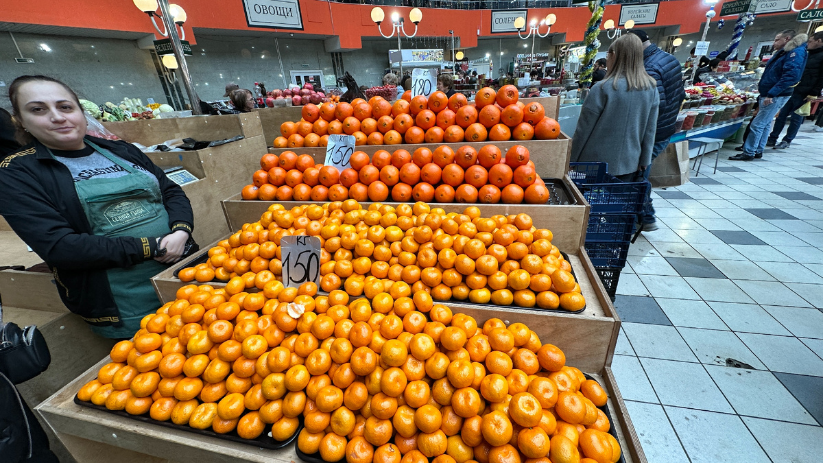 Мандарины на Сенном рынке Краснодара после Рождества