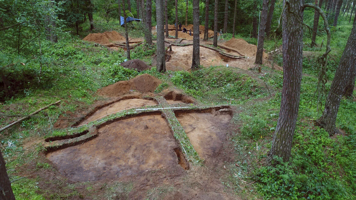 Гнездовские курганы