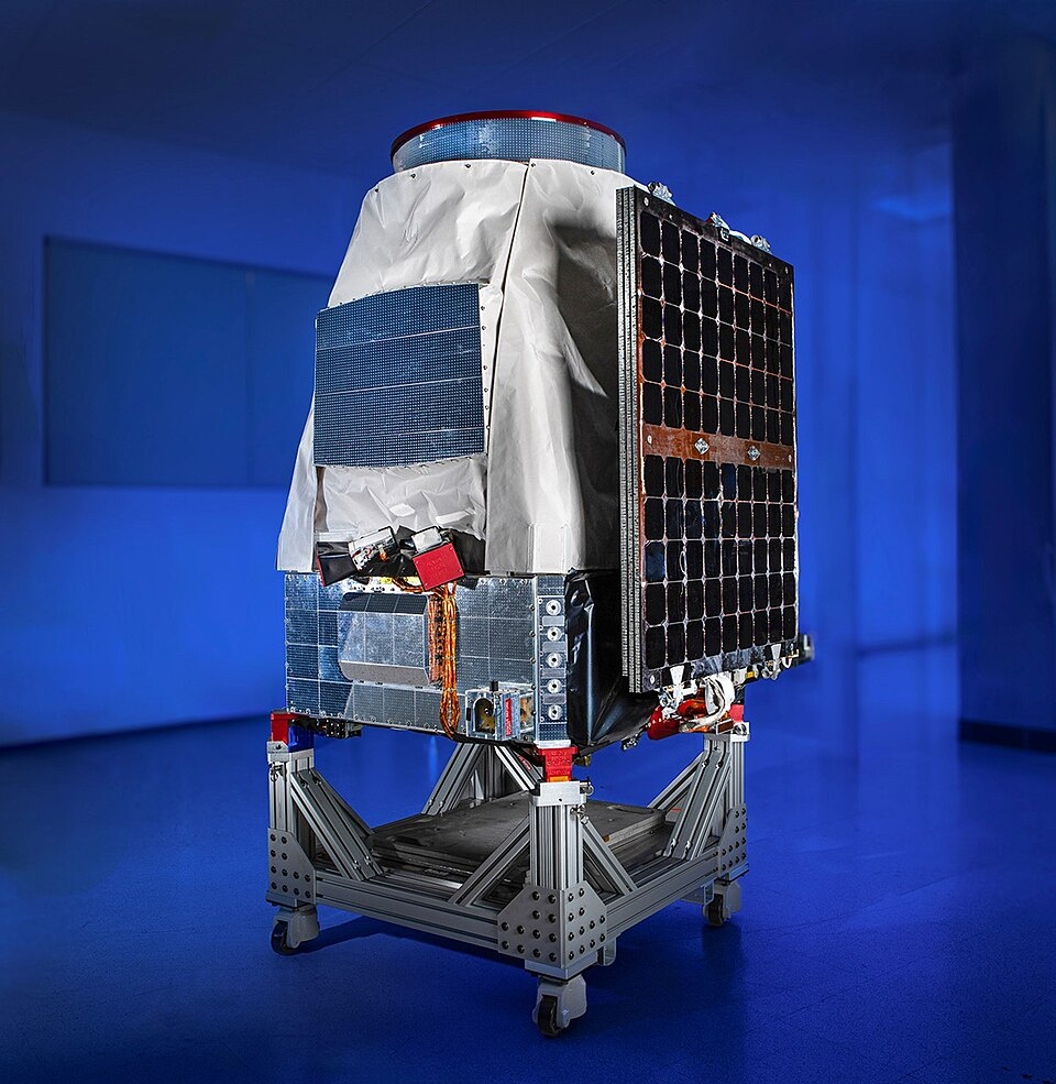 Pandora перед установкой на адаптер полезной нагрузки второй ступени ракеты Falcon 9. Credit: NASA's Goddard Space Flight Center/SpaceX.