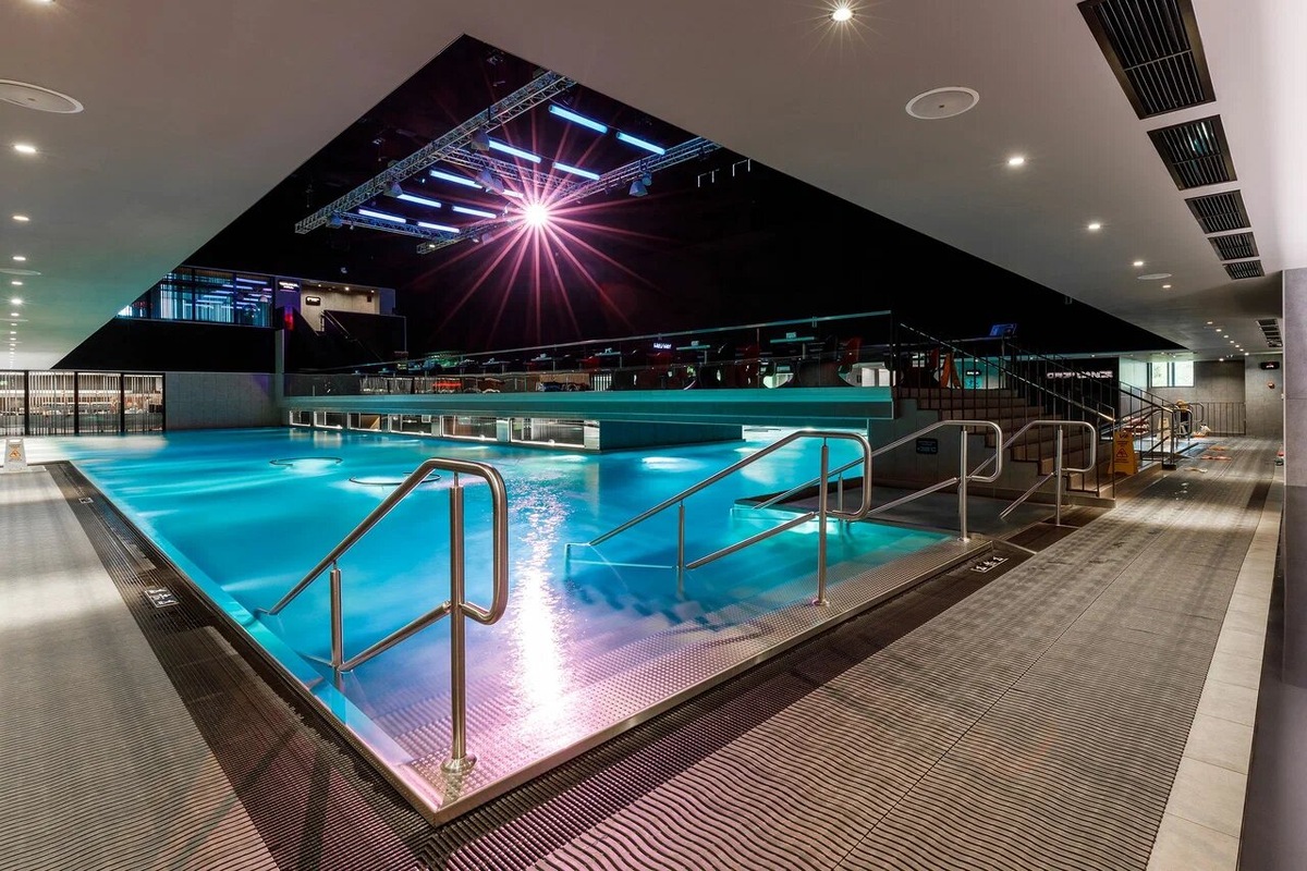 Внутри поддерживается стабильная температура, схожая с тропиками. Фото: Яндекс / Яндекс Карты