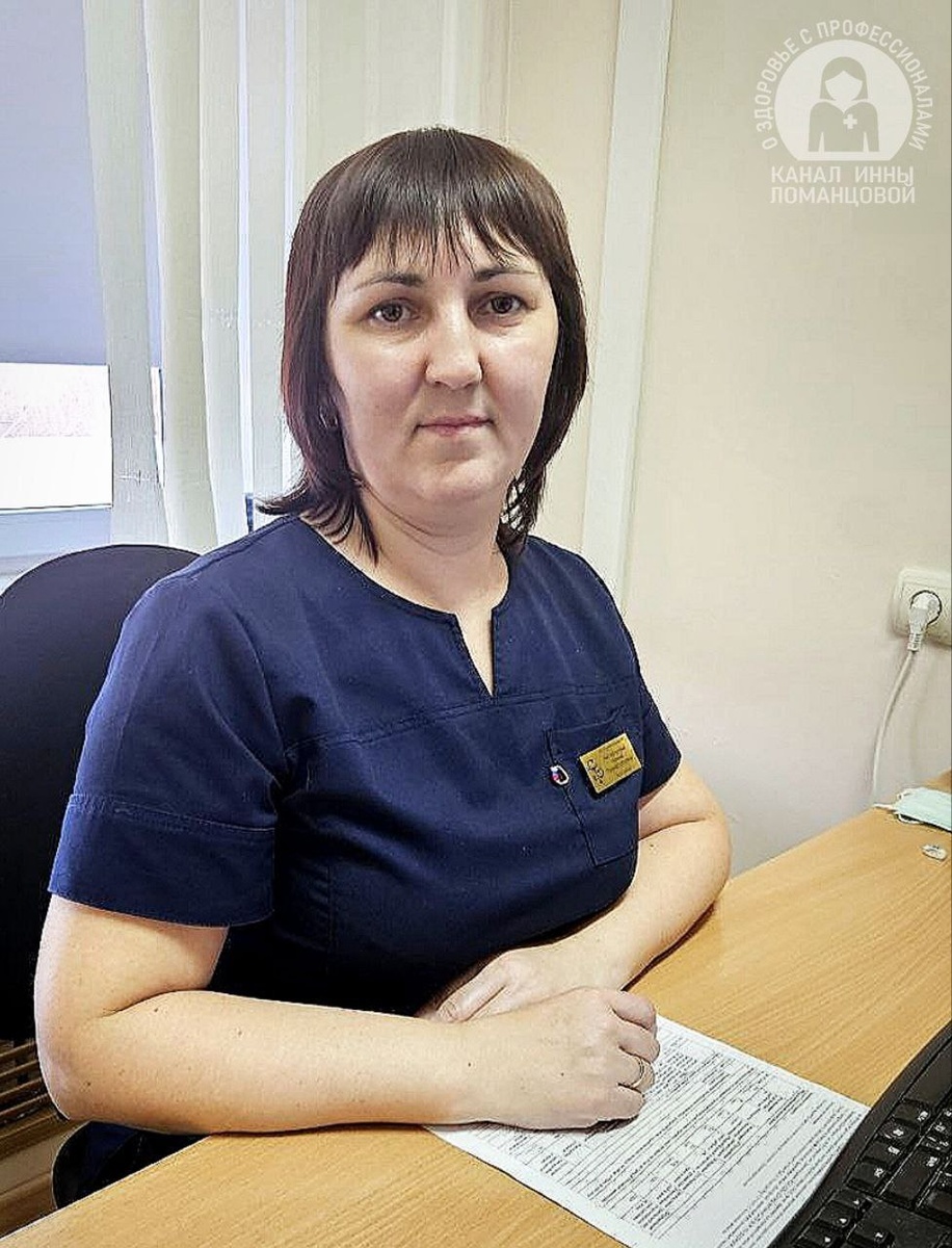 "То, что пожилой человек пришёл с суставной болью, не означает, что будут просто выписаны таблетки. Подскажут, как обустроить безопасную среду в доме. Придётся убрать с пола провода, ковры, о которые легко споткнуться. Уменьшить высоту порогов или вовсе их врезать", - доктор Ирина НИГМАТУЛИНА. 