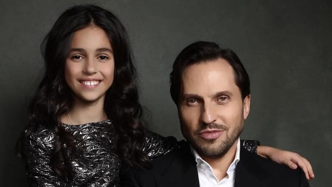 Александр Ревва с младшей дочкой - Амели.