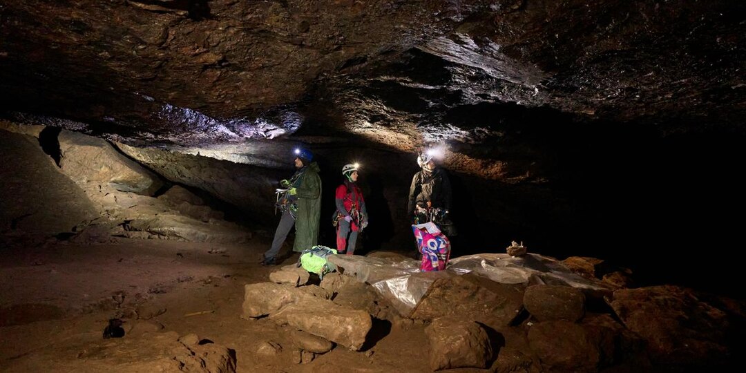 Баджейская пещера (Манский район Красноярского края