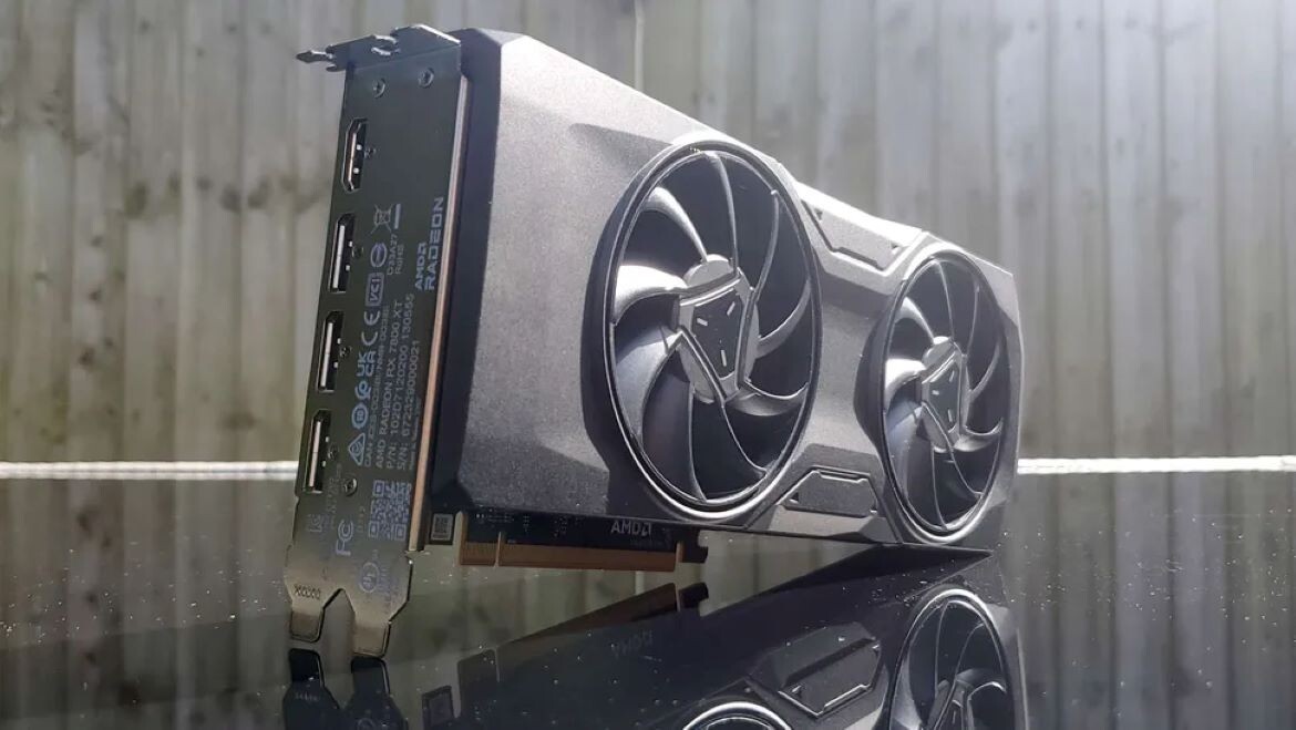    AMD Radeon RX 7800 XT