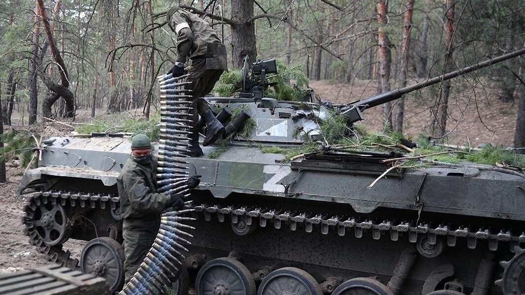 БМП-2 на СВО... Потаскал я эти ленты в своё время...