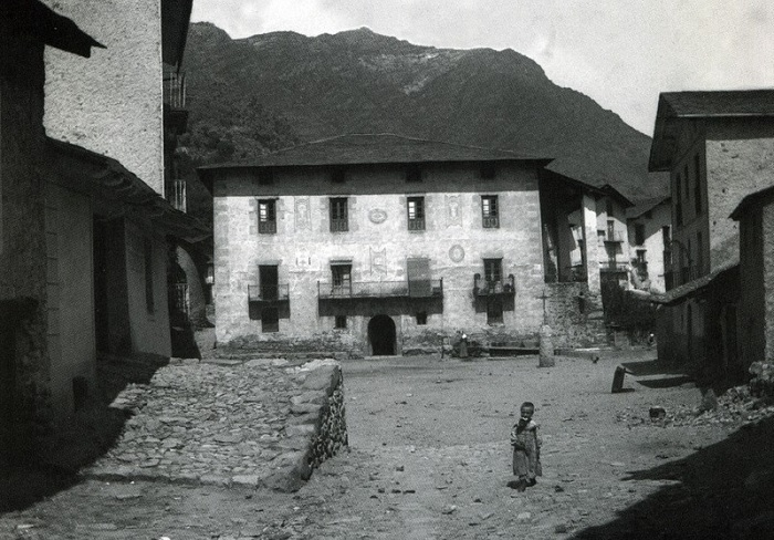 Андоррская уличка, начало 20 века