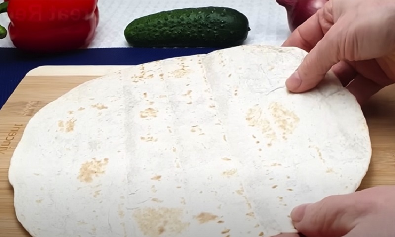 Пицца на лаваше за 10 минут: быстрый рецепт, который покорит всю семью