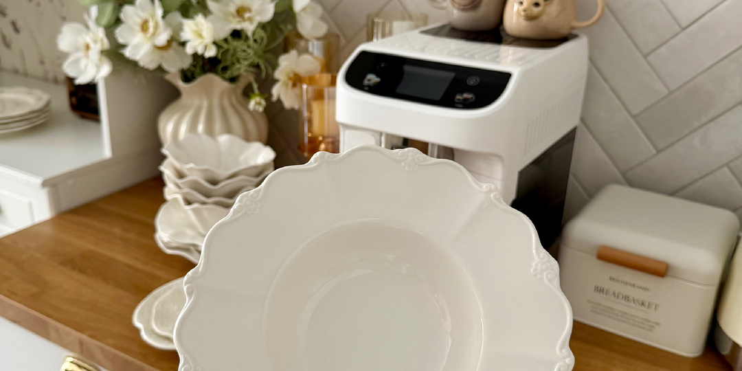 Как ухаживать за белыми тарелками из керамики: советы и лайфхаки!