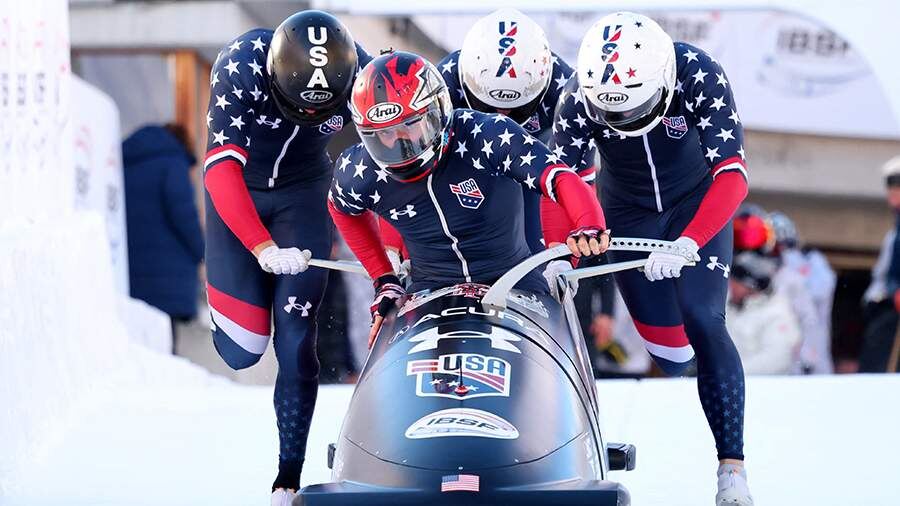    Фото: REUTERS/Denis Balibouse