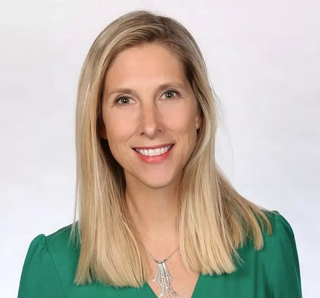 Лиза Рэйвенскрофт