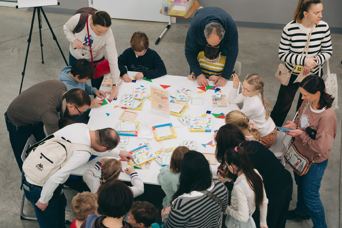 Зимний математический фестиваль «Пифагоровы штаны» 2025