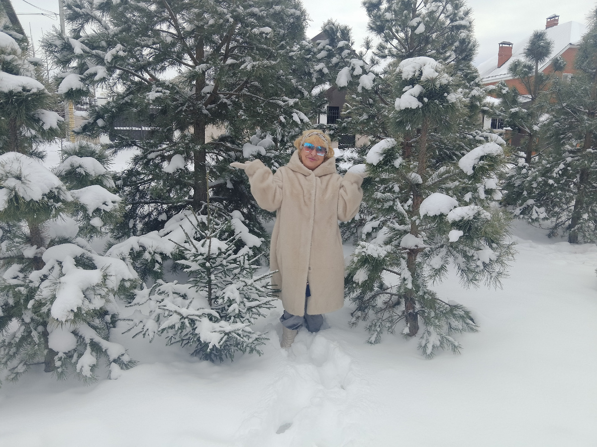 Фото автора, на прогулке с мужем